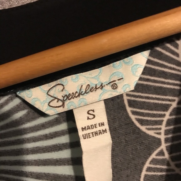 Women’s dress - Picture 2 of 2